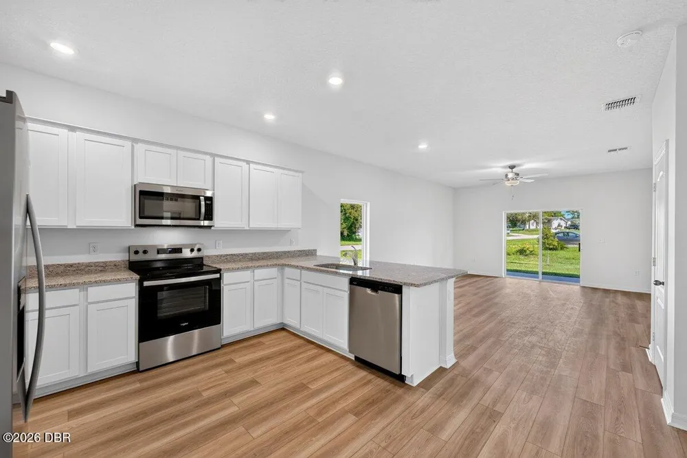 1699 Whipple Drive Deltona, FL 32738