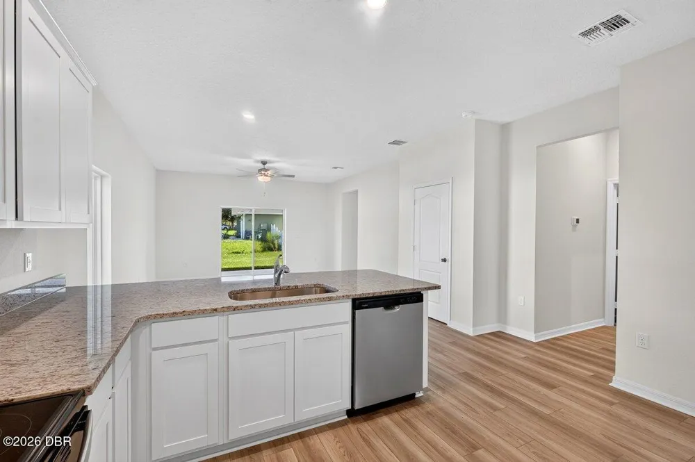 1699 Whipple Drive Deltona, FL 32738