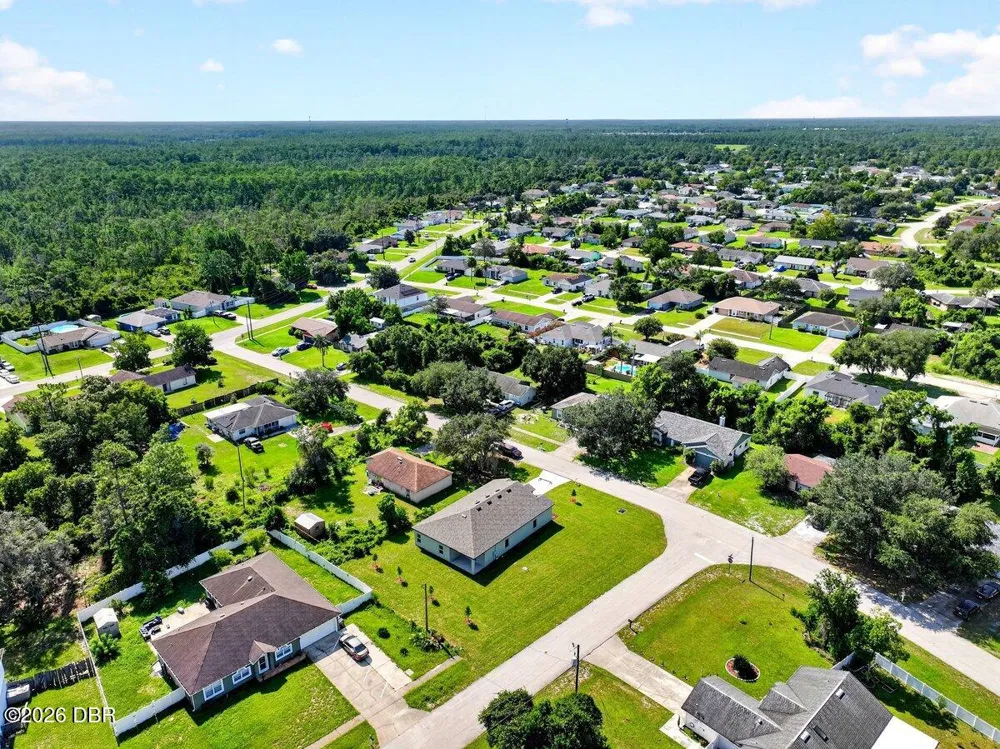 1699 Whipple Drive Deltona, FL 32738