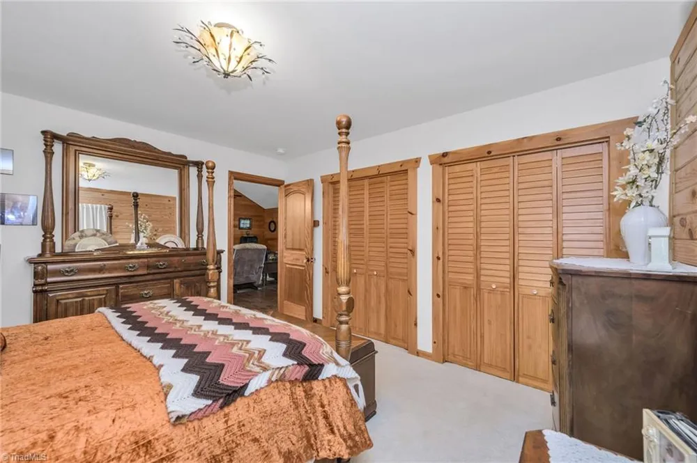 1070 Kindle Creek Drive Ferguson, NC 28624