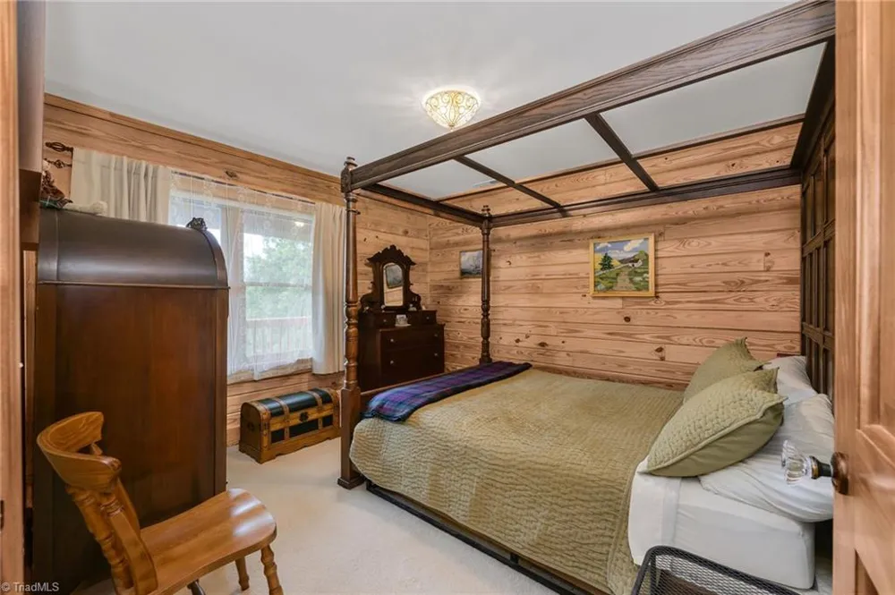 1070 Kindle Creek Drive Ferguson, NC 28624