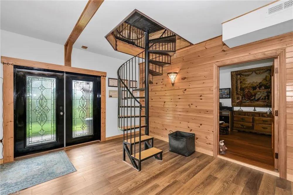 1070 Kindle Creek Drive Ferguson, NC 28624