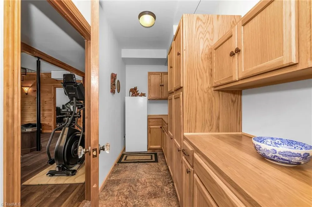 1070 Kindle Creek Drive Ferguson, NC 28624