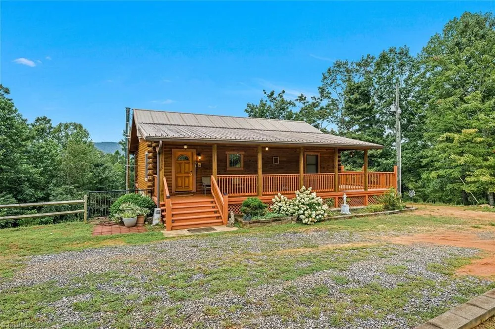 1070 Kindle Creek Drive Ferguson, NC 28624