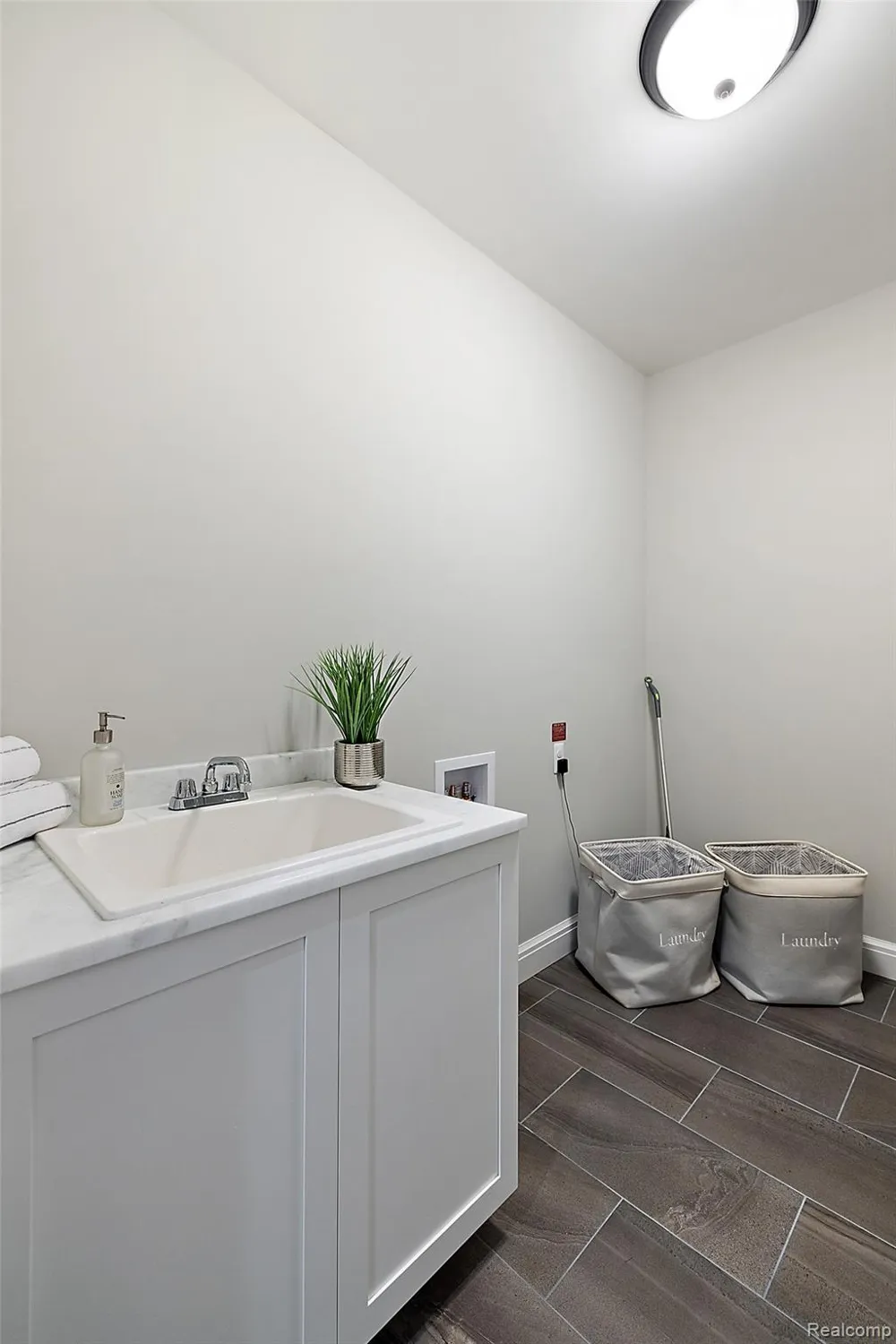 8267 Sandi Lane Bruce Township, MI 48065