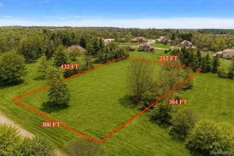 8267 Sandi Lane