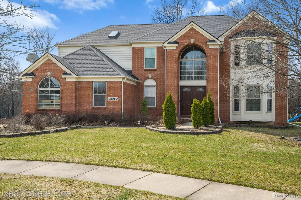 2590 Oakham Court Canton Charter Township, MI 48188