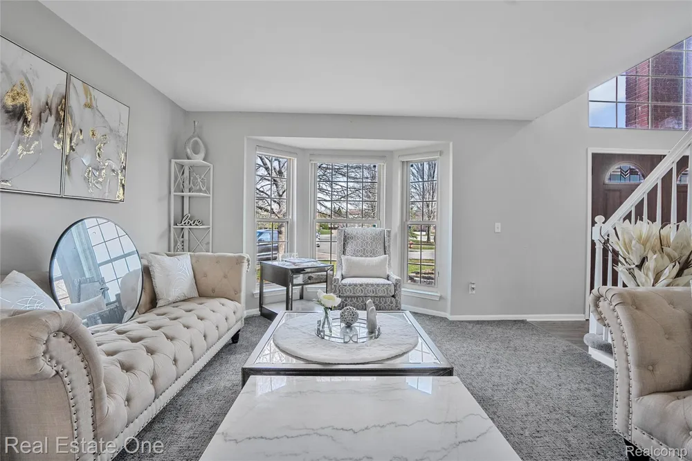 2590 Oakham Court Canton Charter Township, MI 48188