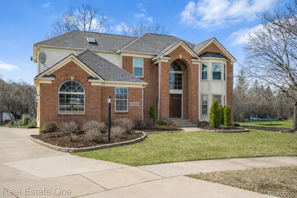 2590 Oakham Court Canton Charter Township, MI 48188
