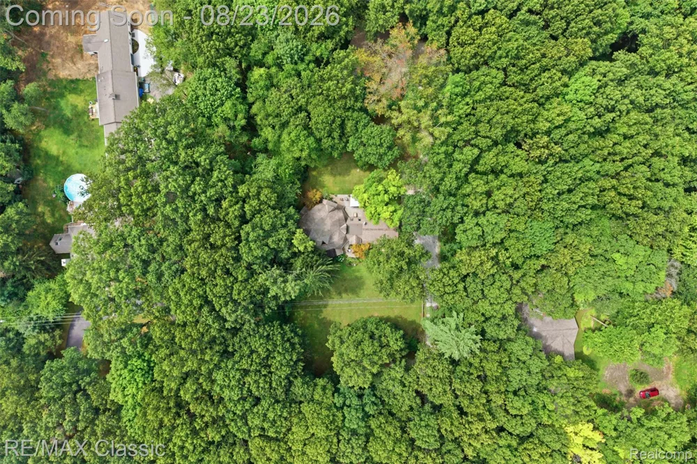 5109 Harvey Lake Road Highland Charter Township, MI 48356