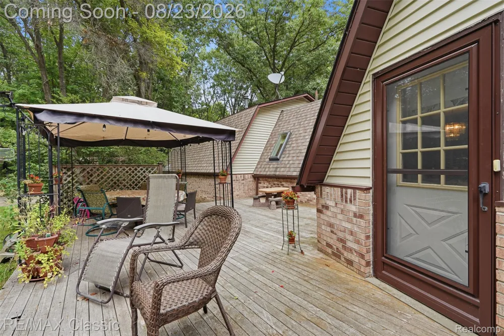 5109 Harvey Lake Road Highland Charter Township, MI 48356