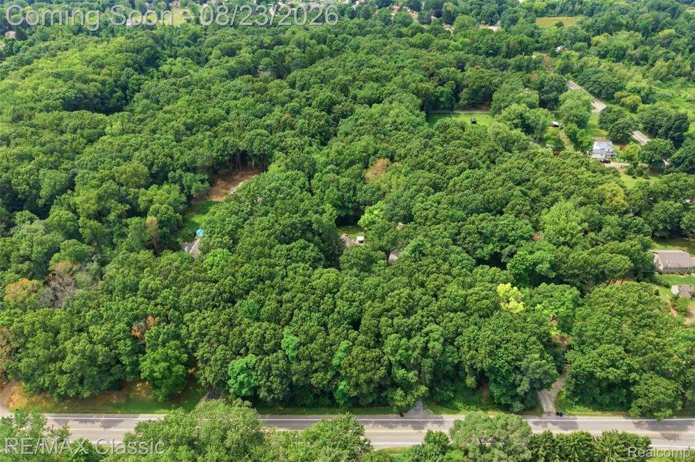 5109 Harvey Lake Road Highland Charter Township, MI 48356