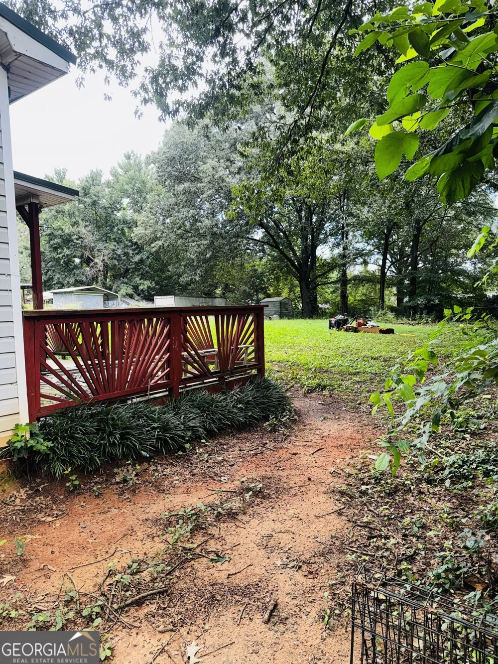 80 Forest RD Stockbridge, GA 30281