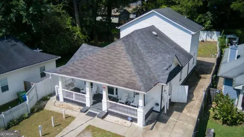 964 Mayson Turner RD NW
