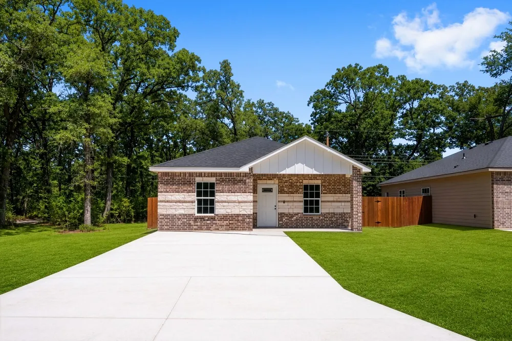 108 Navajo Drive Mabank, TX 75156