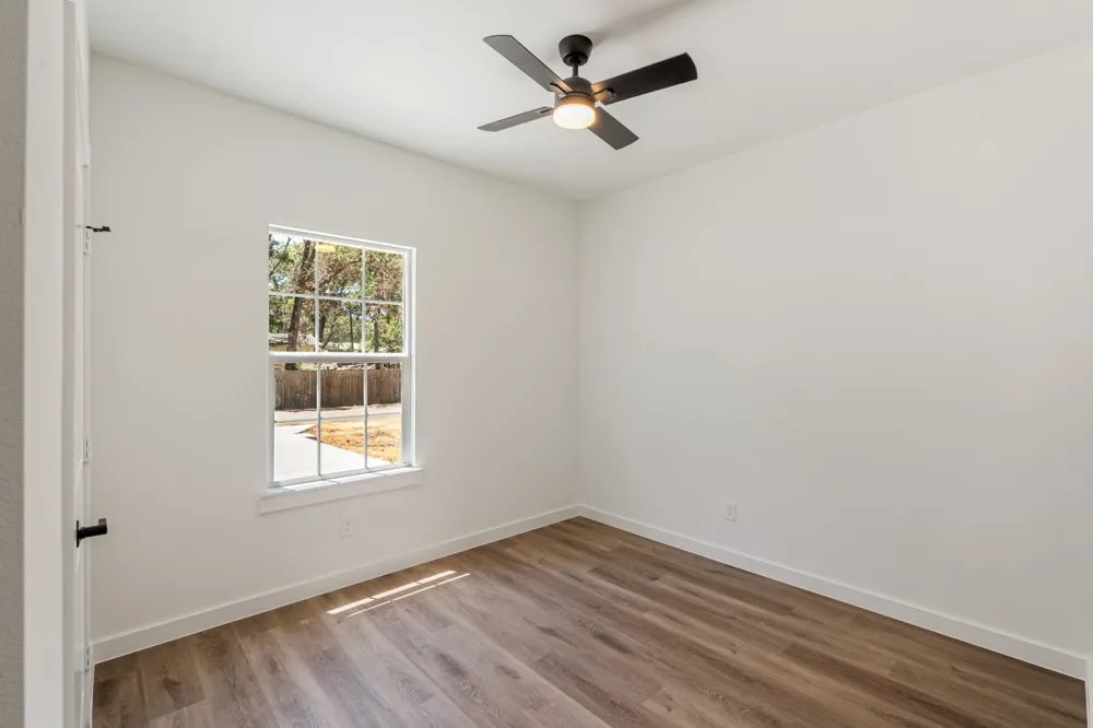 108 Navajo Drive Mabank, TX 75156