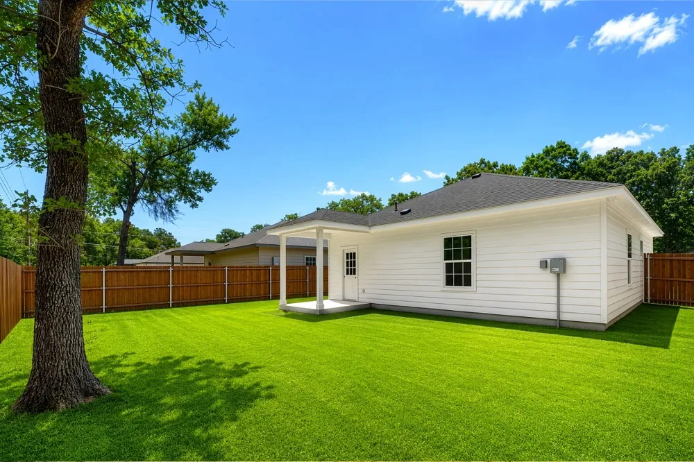 108 Navajo Drive Mabank, TX 75156