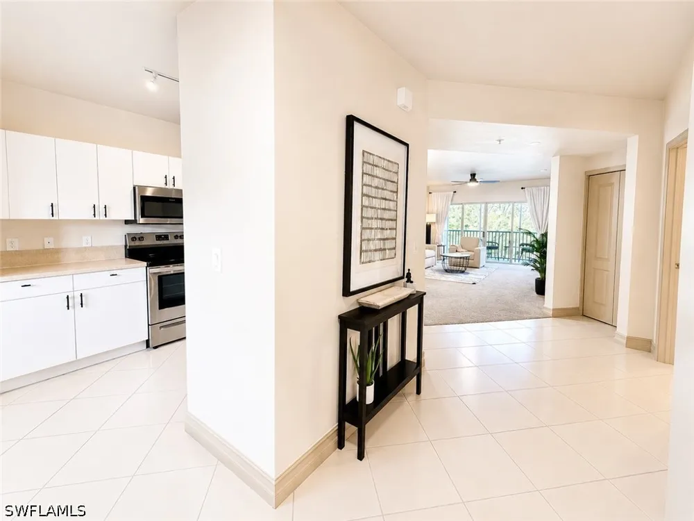 Regal Heron Circle #202 Naples, FL 34104