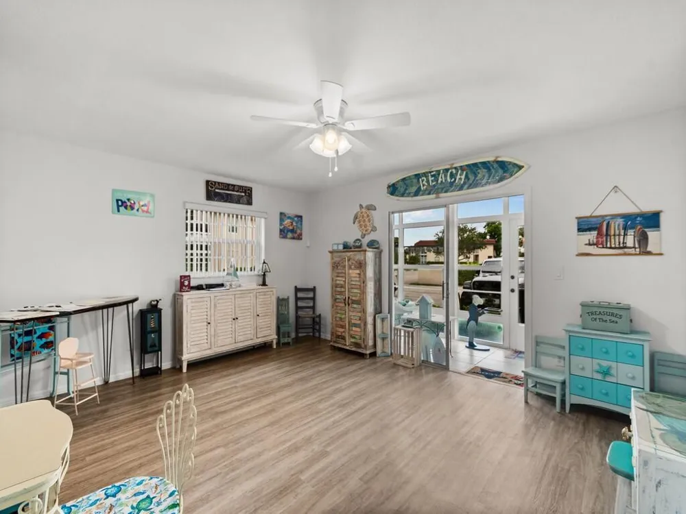 24 Pine Arbor Lane #103 Vero Beach, FL 32962