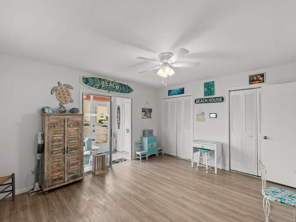 24 Pine Arbor Lane #103 Vero Beach, FL 32962