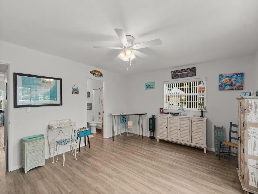 24 Pine Arbor Lane #103 Vero Beach, FL 32962