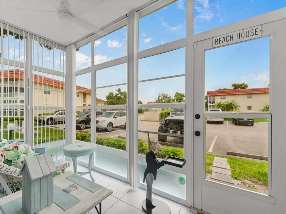 24 Pine Arbor Lane #103 Vero Beach, FL 32962