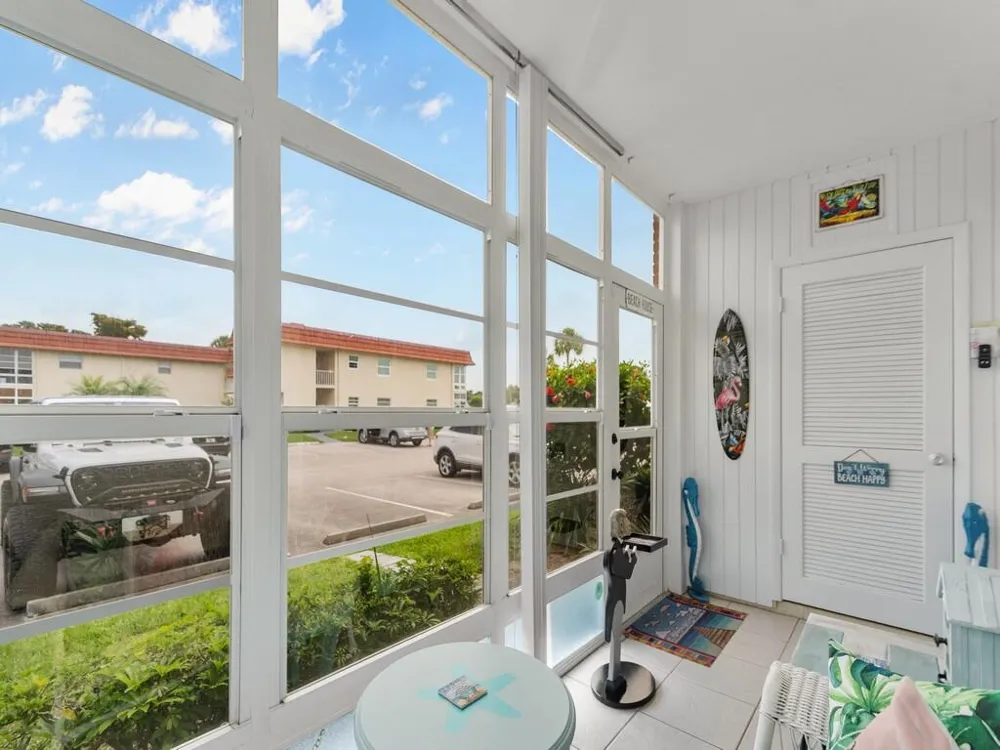 24 Pine Arbor Lane #103 Vero Beach, FL 32962