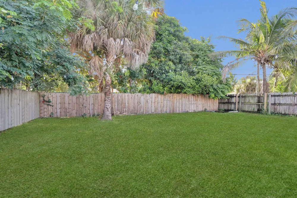 7936 TERRACE ROAD Lake Worth, FL 33462