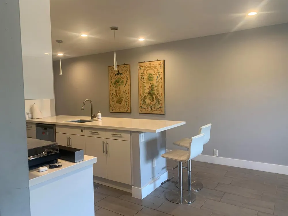 1470 DIXIE Highway #44 Fort Lauderdale, FL 33304