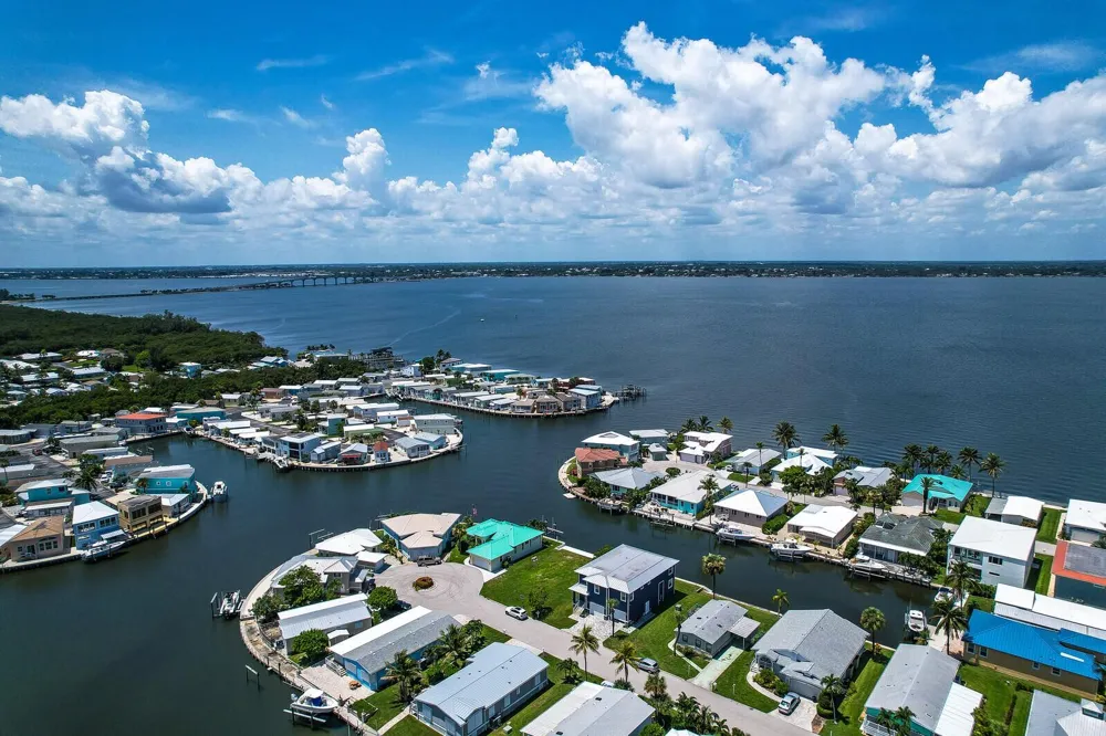 10751 S OCEAN DRIVE #A13 Jensen Beach, FL 34957