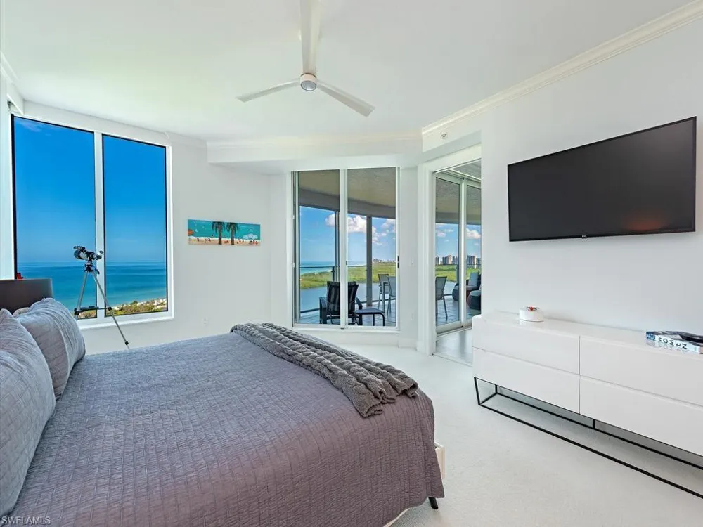 60 Seagate Drive #1505 Naples, FL 34103