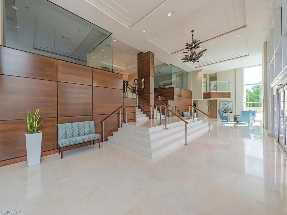 60 Seagate Drive #1505 Naples, FL 34103