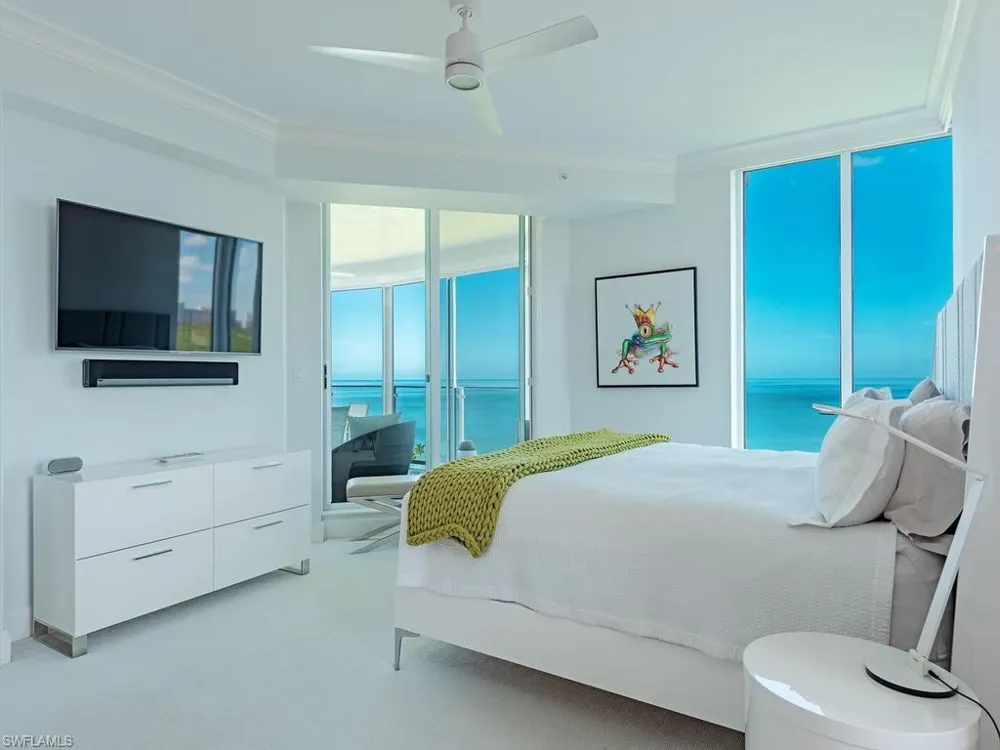 60 Seagate Drive #1505 Naples, FL 34103