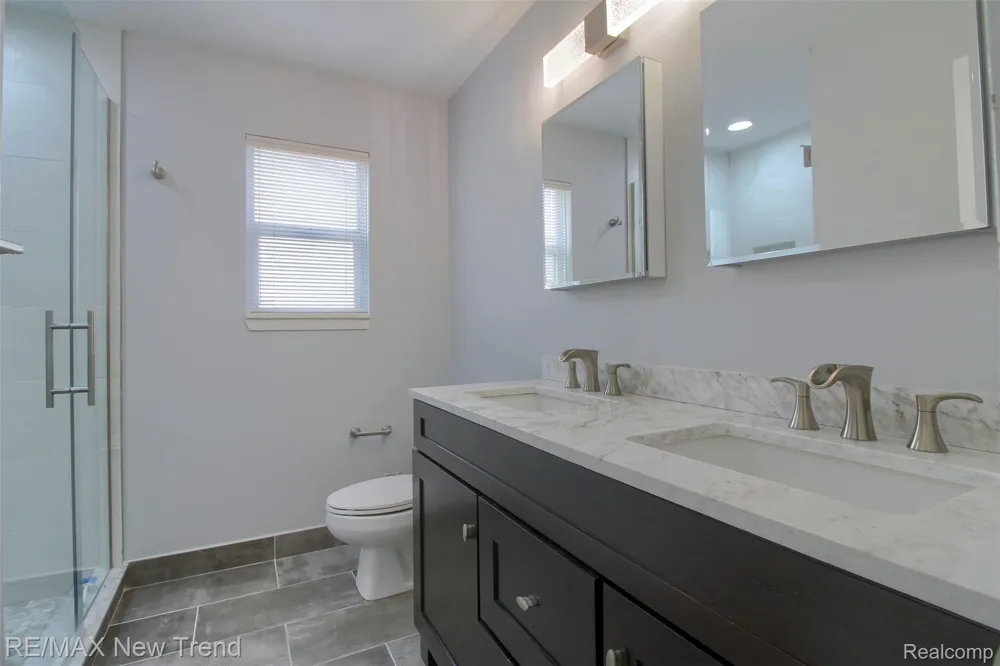2191 Pleasant Drive Commerce Charter Township, MI 48390