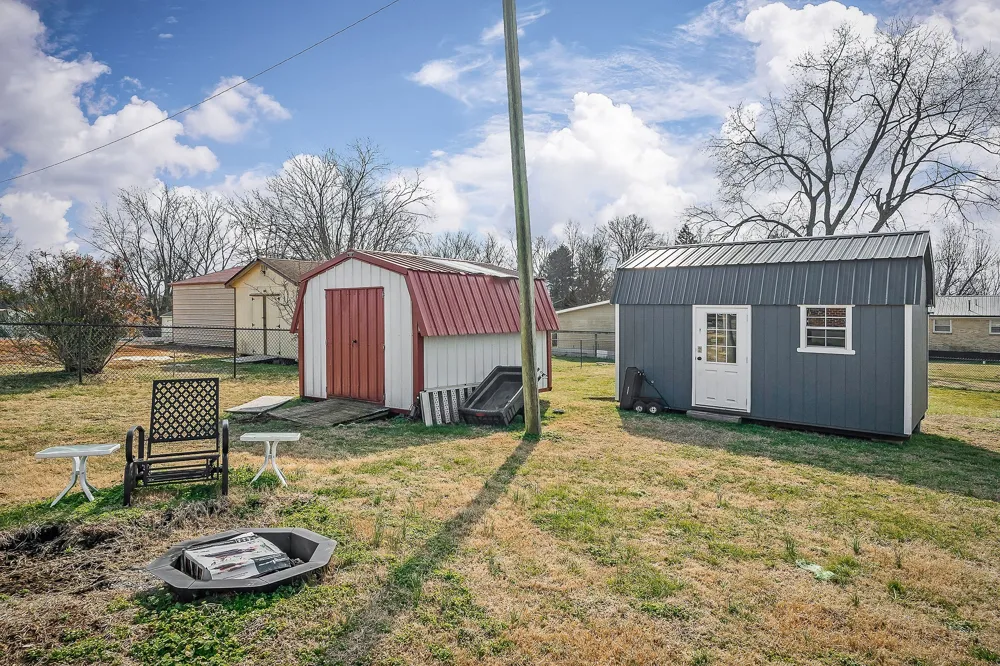 611 Estes St Smithville, TN 37166