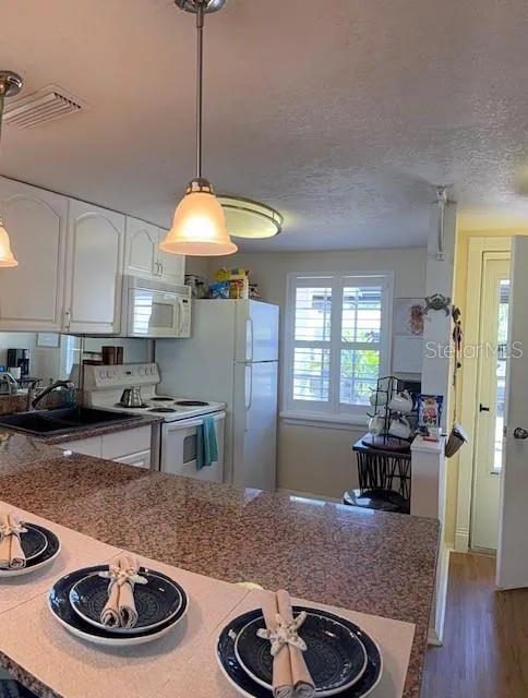 3444 TROPHY BOULEVARD New Port Richey, FL 34655