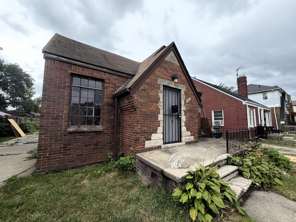 10089 Britain Street Detroit, MI 48224