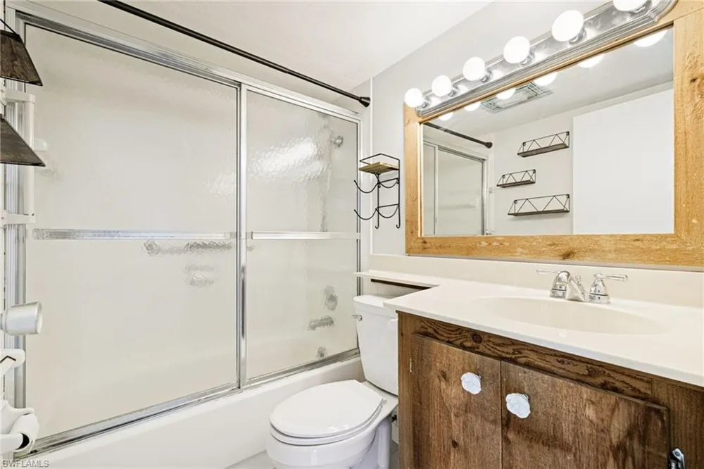 2350 W 1st Street #205 Fort Myers, FL 33901