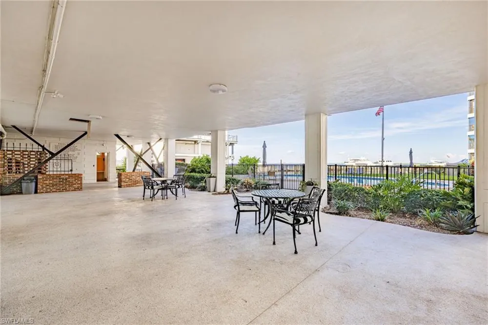 2350 W 1st Street #205 Fort Myers, FL 33901