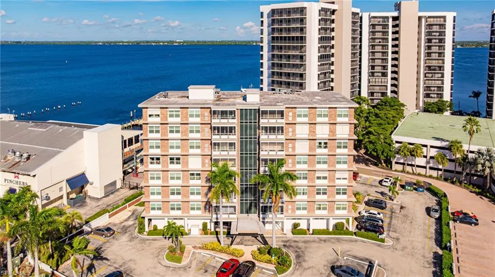 2350 W 1st Street #205 Fort Myers, FL 33901