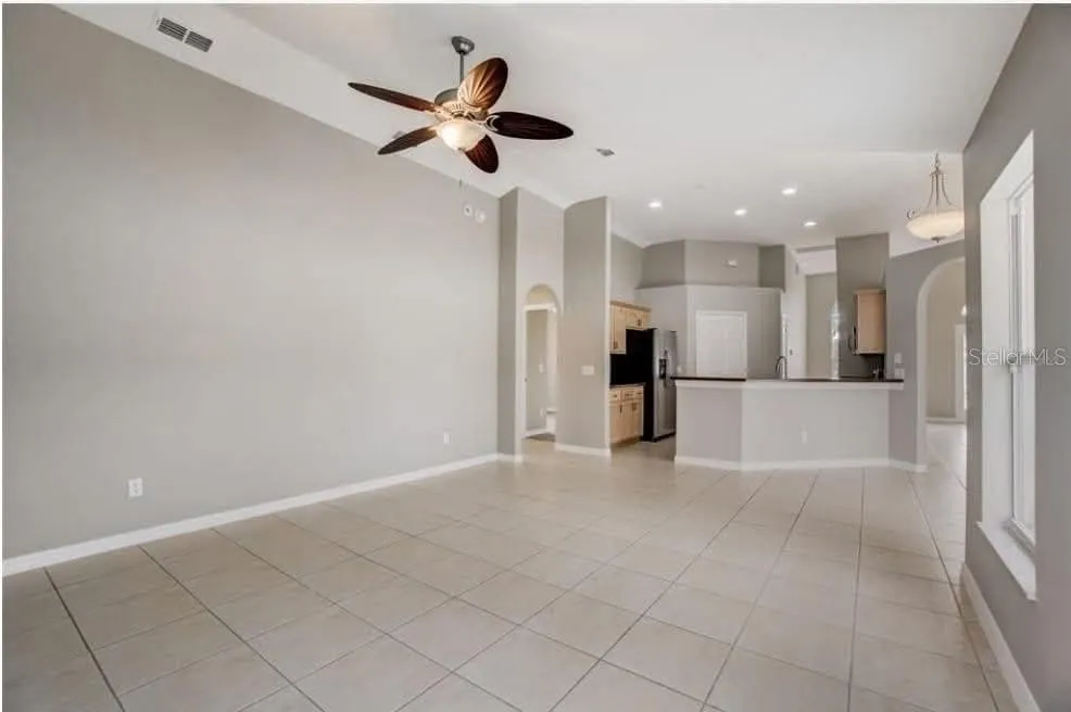 1061 SENECA TRAIL St Cloud, FL 34772