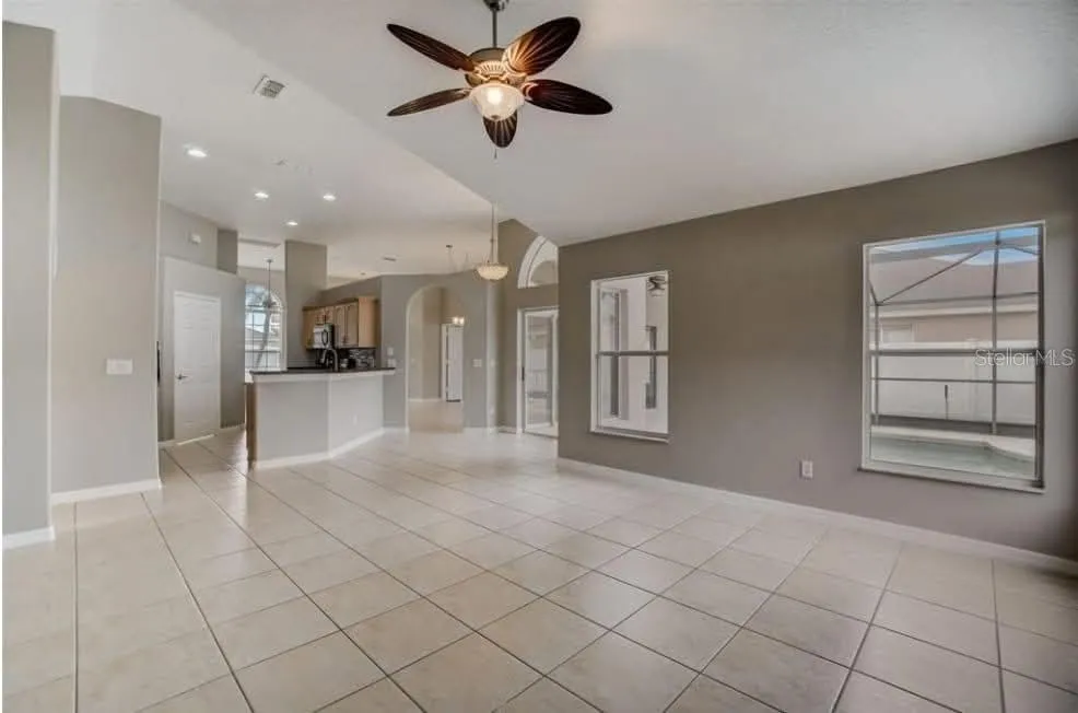 1061 SENECA TRAIL St Cloud, FL 34772