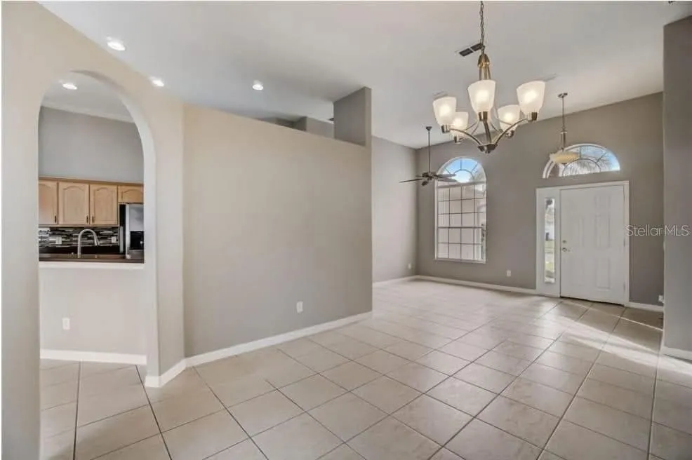 1061 SENECA TRAIL St Cloud, FL 34772