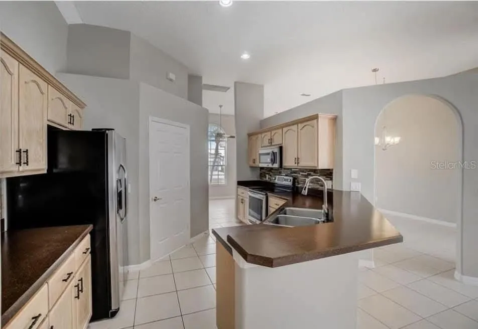 1061 SENECA TRAIL St Cloud, FL 34772