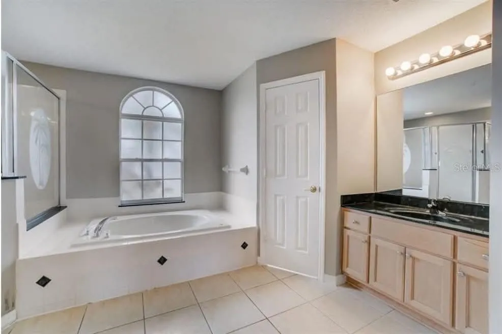 1061 SENECA TRAIL St Cloud, FL 34772