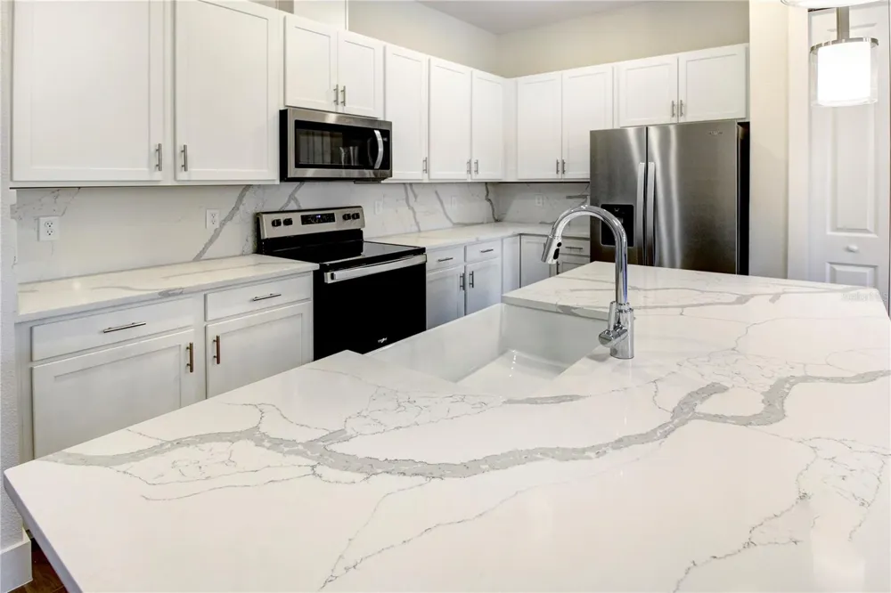 1519 HERITAGE PLACE Oviedo, FL 32765