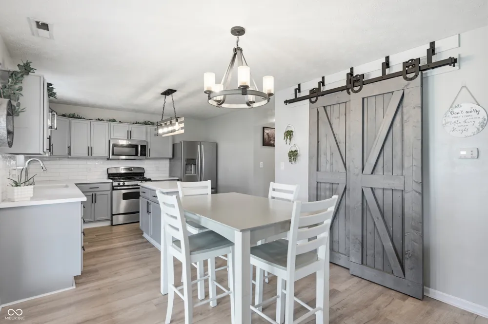 3140 Monterey Drive Whiteland, IN 46184