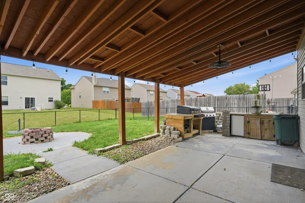 3140 Monterey Drive Whiteland, IN 46184