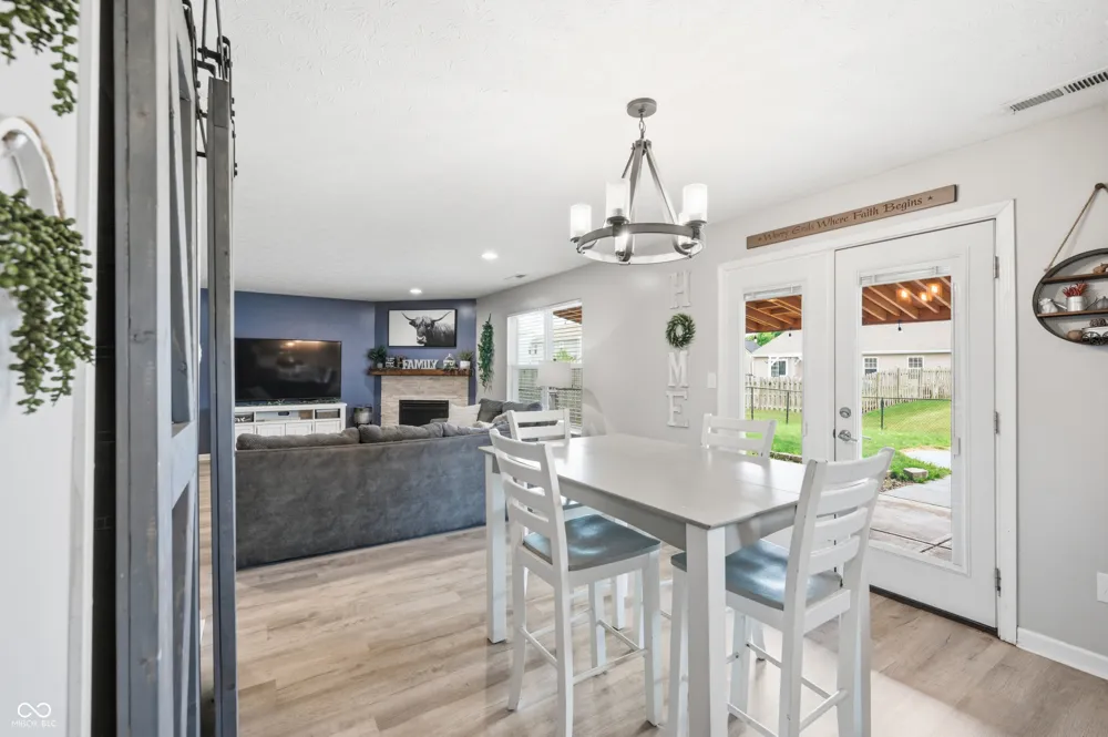 3140 Monterey Drive Whiteland, IN 46184