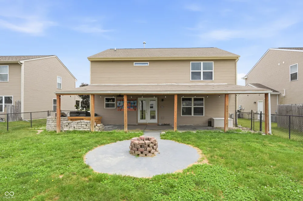 3140 Monterey Drive Whiteland, IN 46184